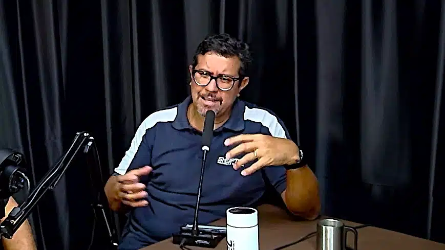 Podcast e Vídeo Corporativo 3 svg%3E